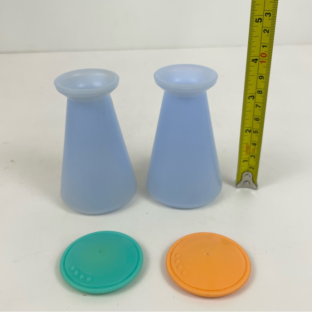 Vintage Tupperware Impressions Salt and Pepper Shakers Green Orange Blue Set - Picture 10 of 16